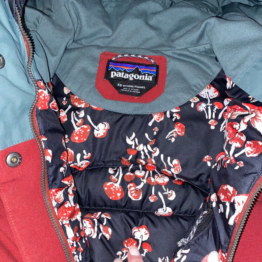 Patagonia Bivy Hooded Vest - Picture 5 of 8
